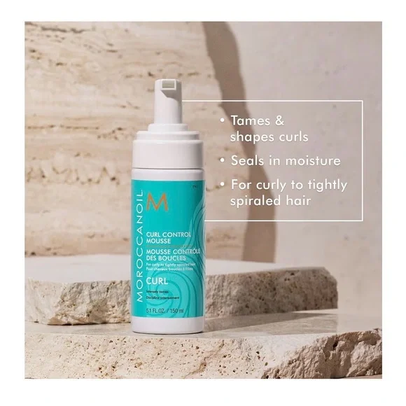 Moroccanoil Curl Control Mousse - Blue and White - Picture 2 of 2